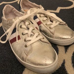 Post Exchange sneakers